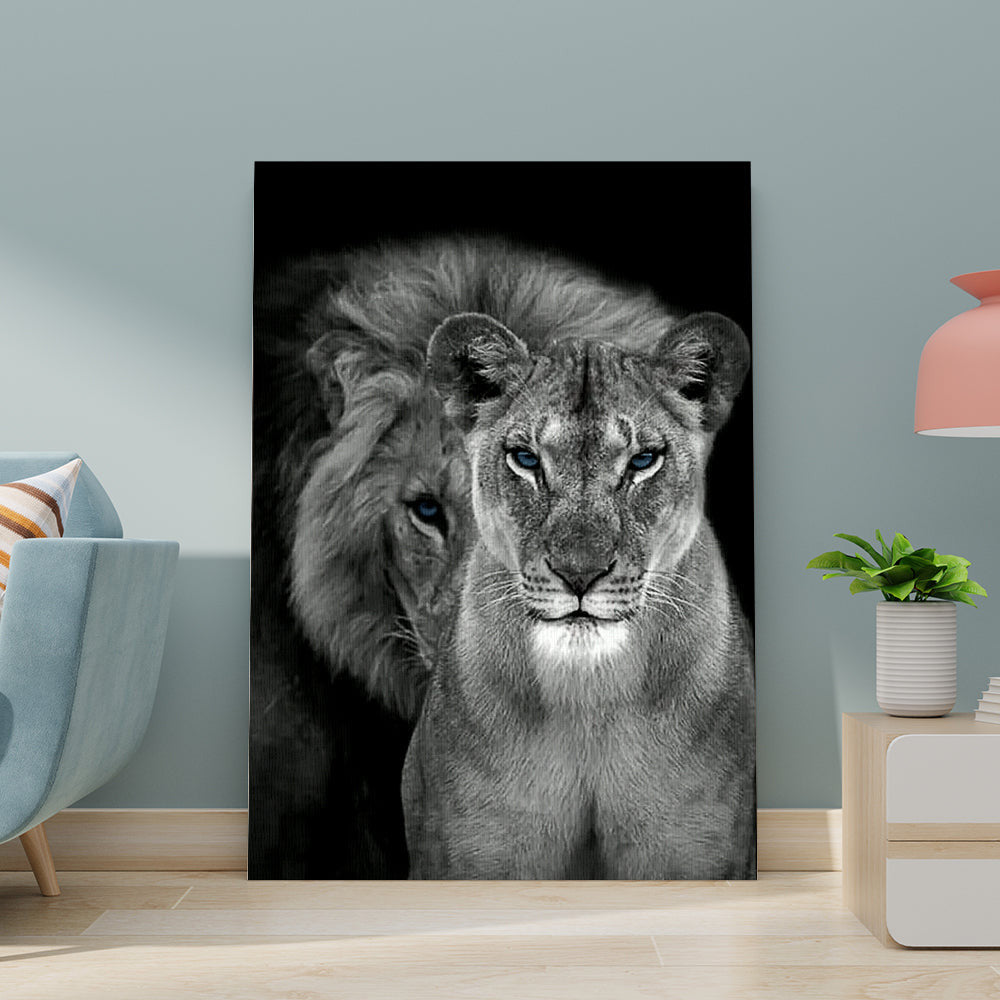Blue Eyes Lion Couple King And Queen Canvas Wall Art – Couple Gift